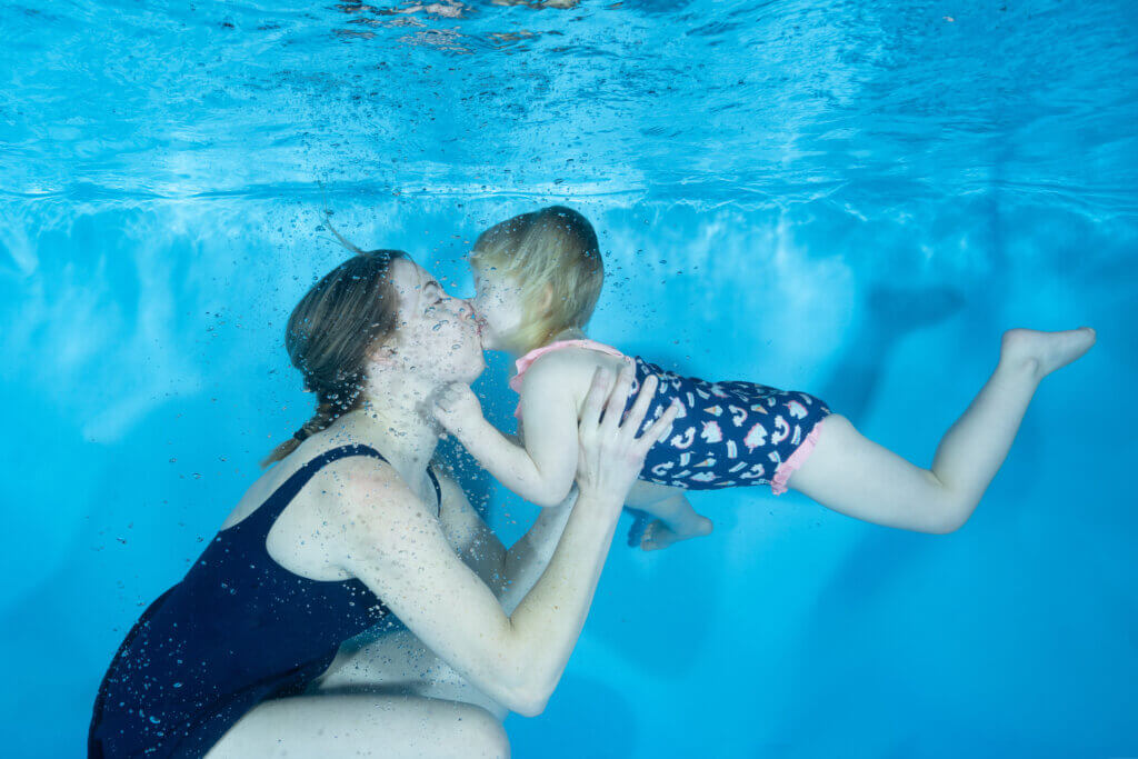 Ouder-kind / baby zwemmen in zwembaden